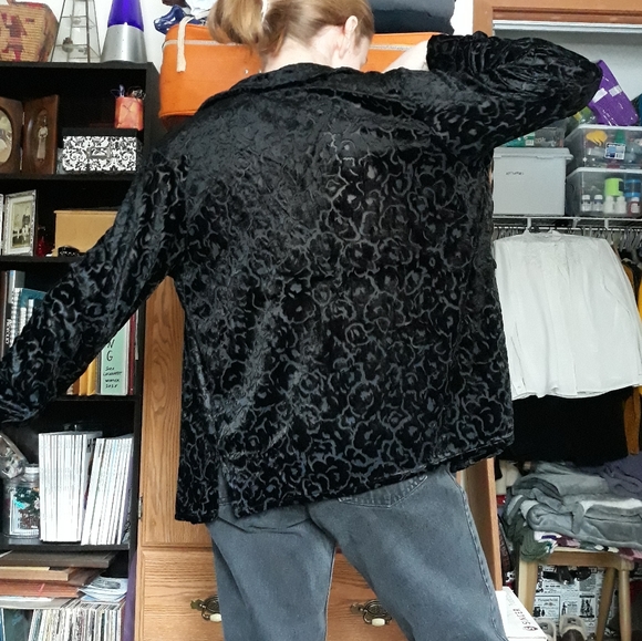 90s Laura Scott Black Velvet Burnout Button-Up Shirt Blouse Size SP Whimsigoth - Picture 3 of 8